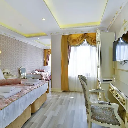 Nayla Palace Ξενοδοχείο 2*