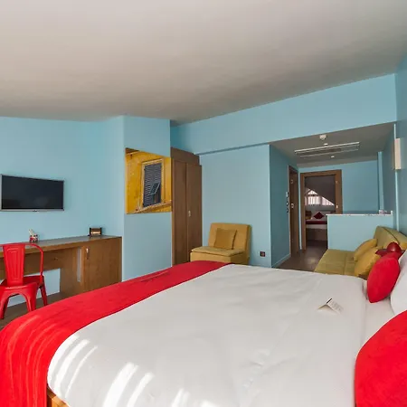 Taksim Nis - Istiklal Street 3*