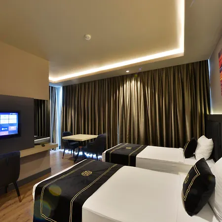 Hidden Hills Airport 5* İstanbul