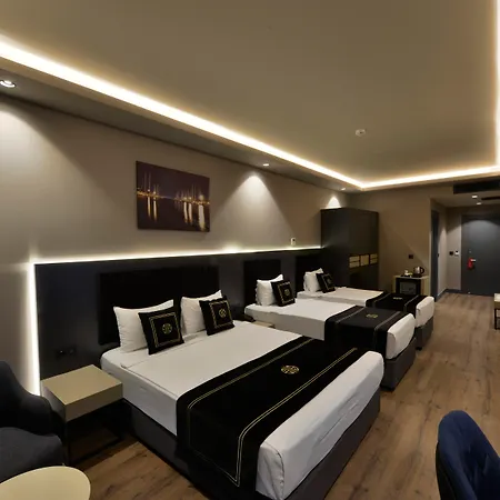 Hidden Hills Airport 5*