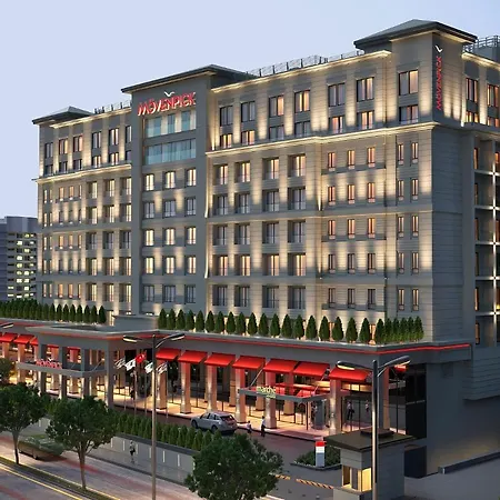 Mövenpick Airport Hotell 5*