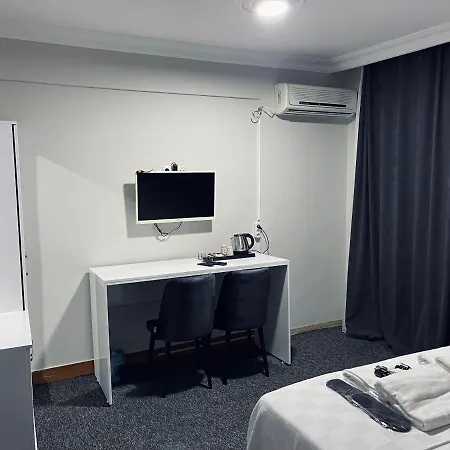 Moon Light Aparthotel