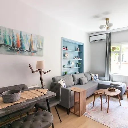 Renewed&charming 3br Flat In The Heart Of The اسطنبول