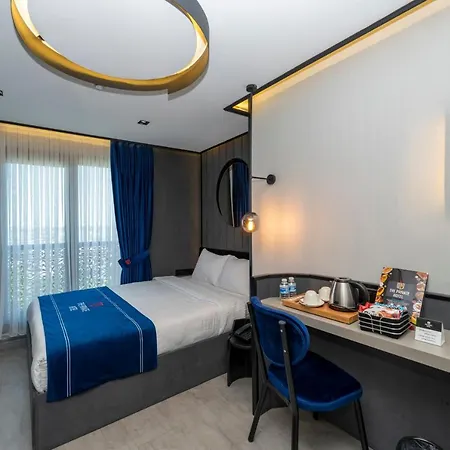 The Private Airport Hotel 3*