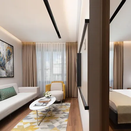Nish Palace Besiktas 酒店