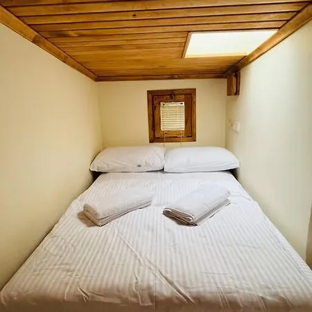 Waterfront Tiny House Bosphorus With Exceptional Terrace Apartment Istanbul