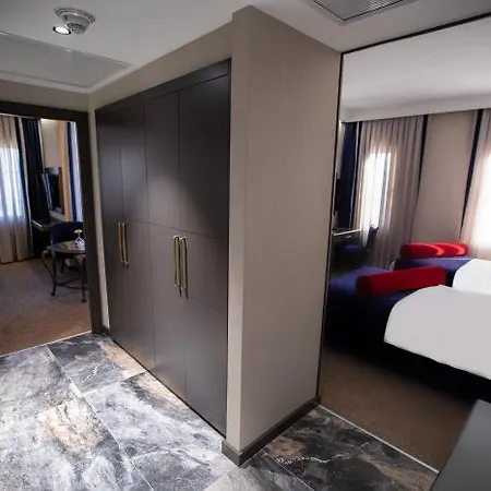 Grand Cevahir Convention Center Hotel