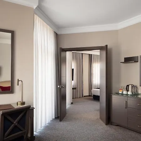 Grand Cevahir Convention Center 5*
