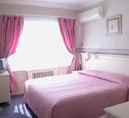 Otel Atay *