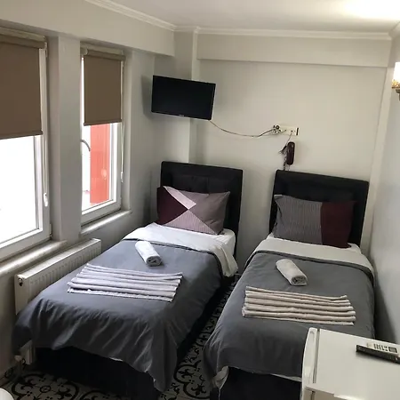 Reydel Hotel 3*