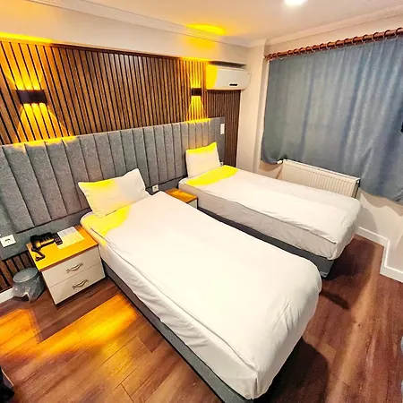 Naila Istanbul