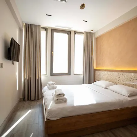 21 İstanbul