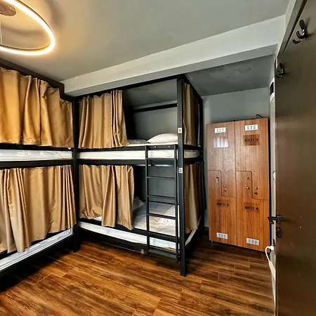 Nomad Karakoey * Istanbul