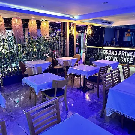 酒店 The Newprince Taksim 3*