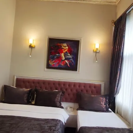 Solomon's Mansion Hotel *
