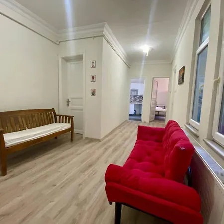 Nostalgia Time Hostal
