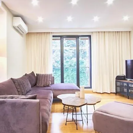 Privat 3 Bedroom Duplex At Ulus Besiktas *