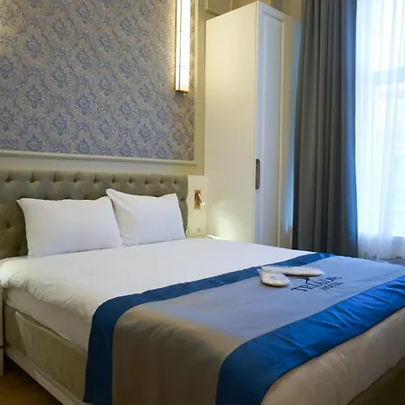 Triada Taksim - Special Category Provincia di Istanbul