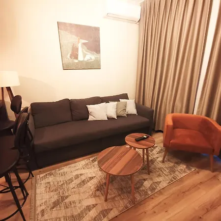 Hostel Gafa Garden & - Great Location Isztambul