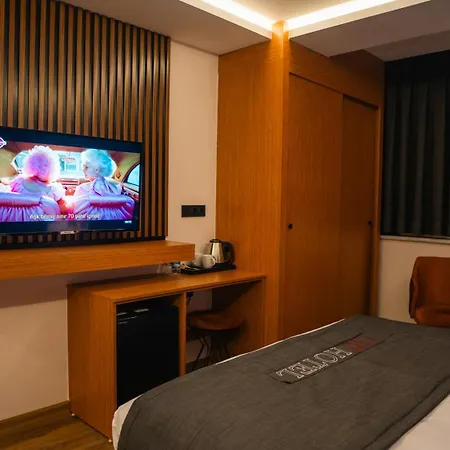 Cip & - Bakirkoey Center Hotel