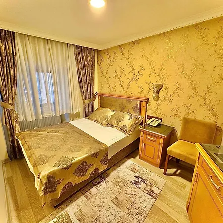 Grand Papirus Hotel 3*