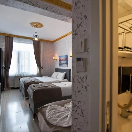 Golden Horn Park 3*