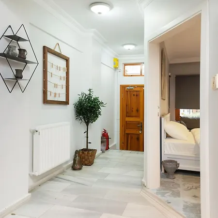 La Gardenia : 4br With Private Garden * Istanbul