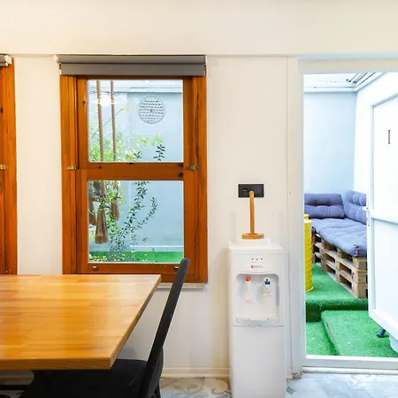 La Gardenia : 4br With Private Garden Villa *