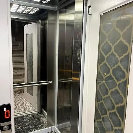 New Luxurious And Cozy Flat 6 Daire İstanbul