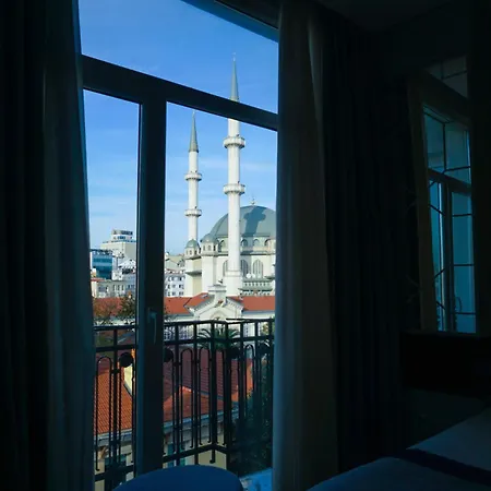 Triada Taksim - Special Category Hotel