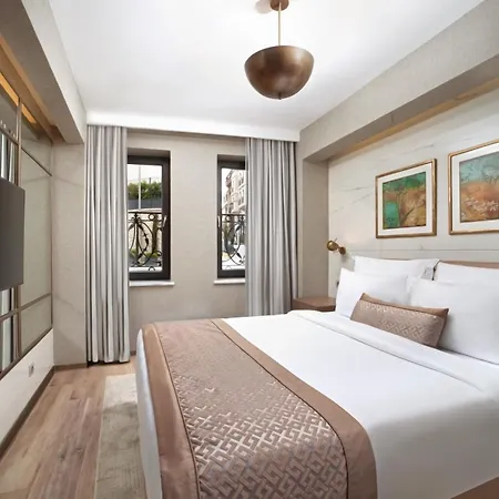 Mula Otel 5*