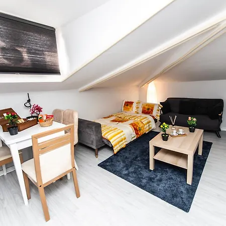 Homestay Dach Wochnung Mit Terrasse Istanbul