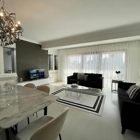 Kaplan Luxury Family Flat - 3 Bedrooms With Air Conditioning & Heating In The Apartamento Estambul