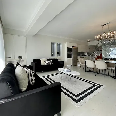 Kaplan Luxury Family Flat - 3 Bedrooms With Air Conditioning & Heating In The Apartamento *