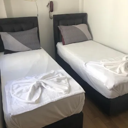 Reydel Hotel 3*
