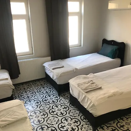 Reydel Hotel 3*