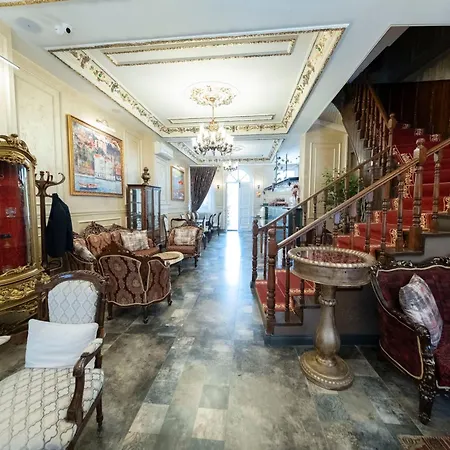 Hotel Solomon's Mansion