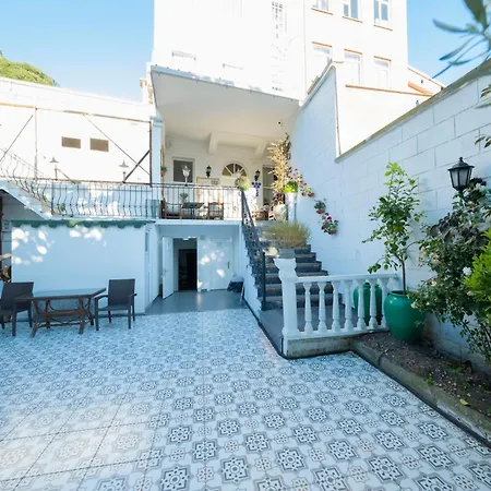 Solomon's Mansion