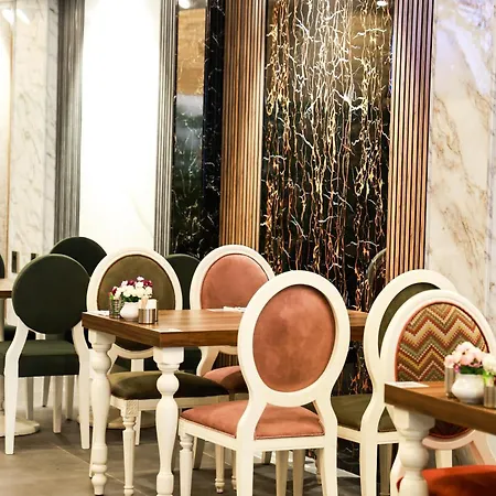 Mia Berre Istambul