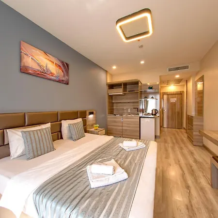 Hotel My House N5 4*