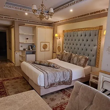 Emirhan Palace Hotel *