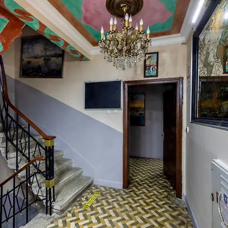 Bahaus * Istanbulská provincie