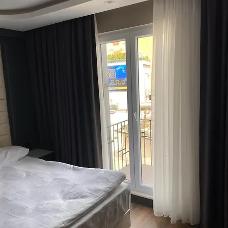 Hotel Delta & Old Estambul