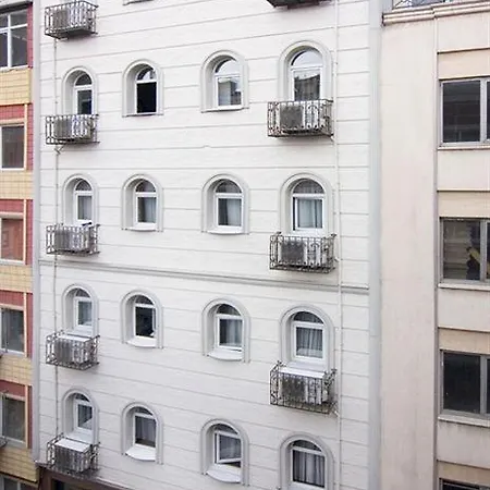 Pelikan Hotel