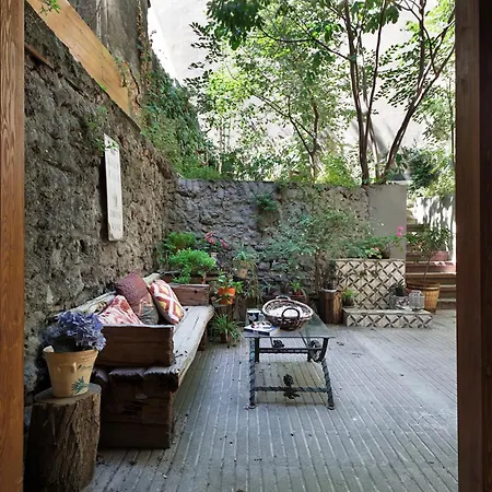 Apartment Hidden Garden Suites Istanbul
