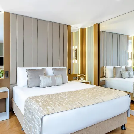 Rast Sultanahmet 4*