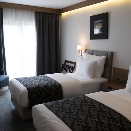 Yuksel Yenikapi Istanbul