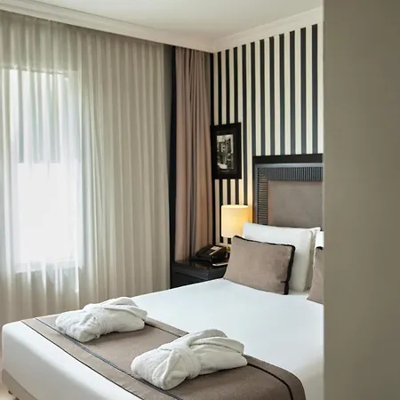 Avantgarde Urban Taksim Отель 4*