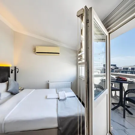 Taksim Trust Otel *