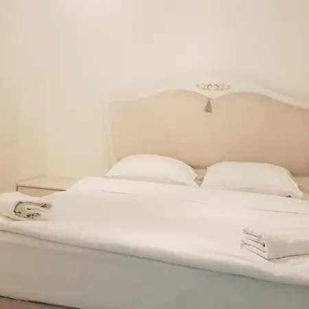 Vba Apart Otel *